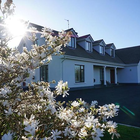 Crossriver Bed And Breakfast Oughterard Buitenkant foto