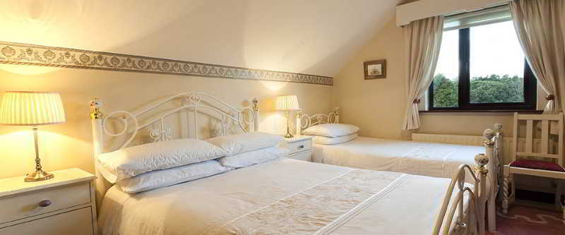 Crossriver Bed And Breakfast Oughterard Buitenkant foto